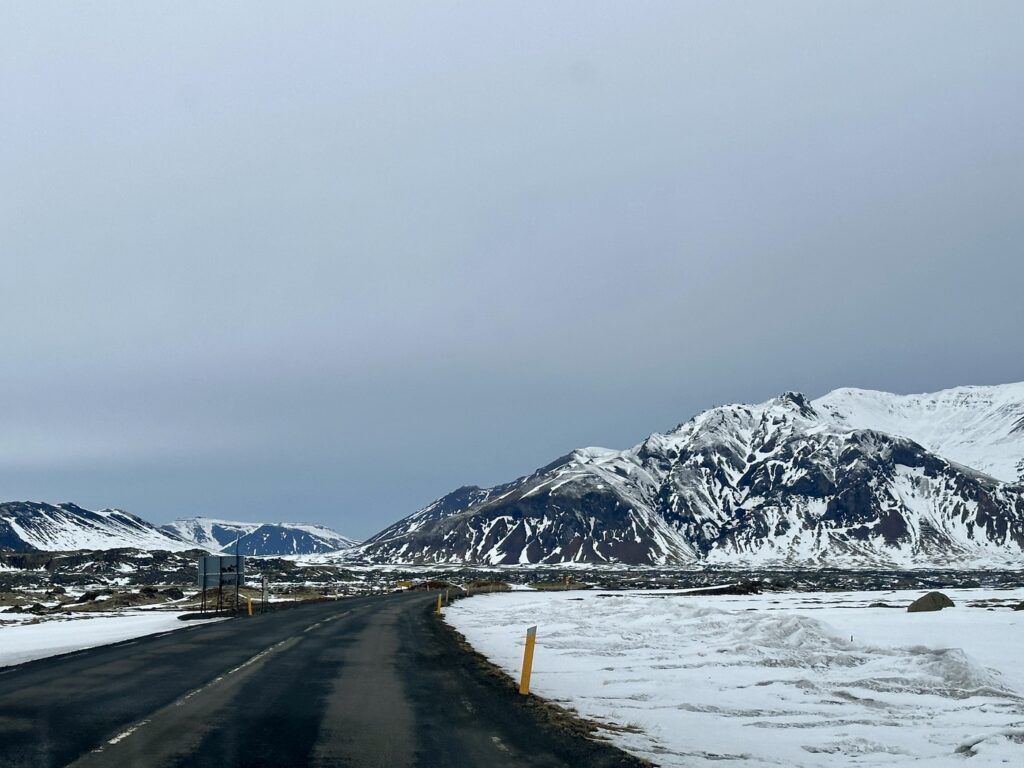 conducir en islandia