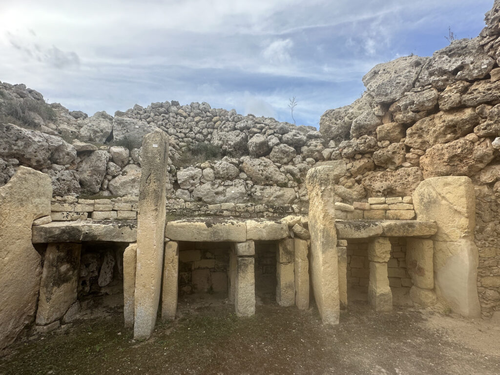 como llegar a gozo y que ver malta