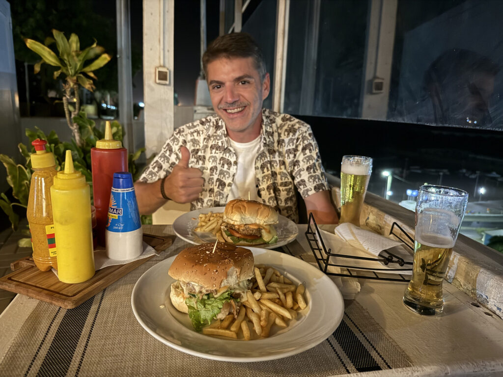 donde comer en praia cabo verde