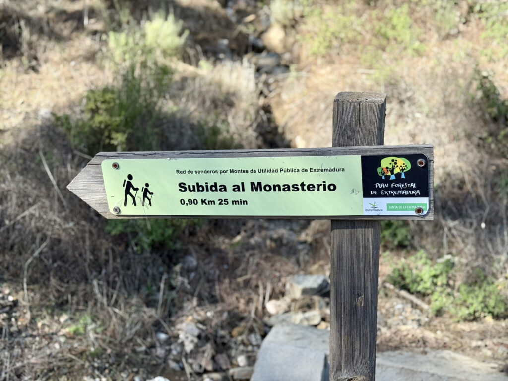 ruta cerro tentudia senderismo