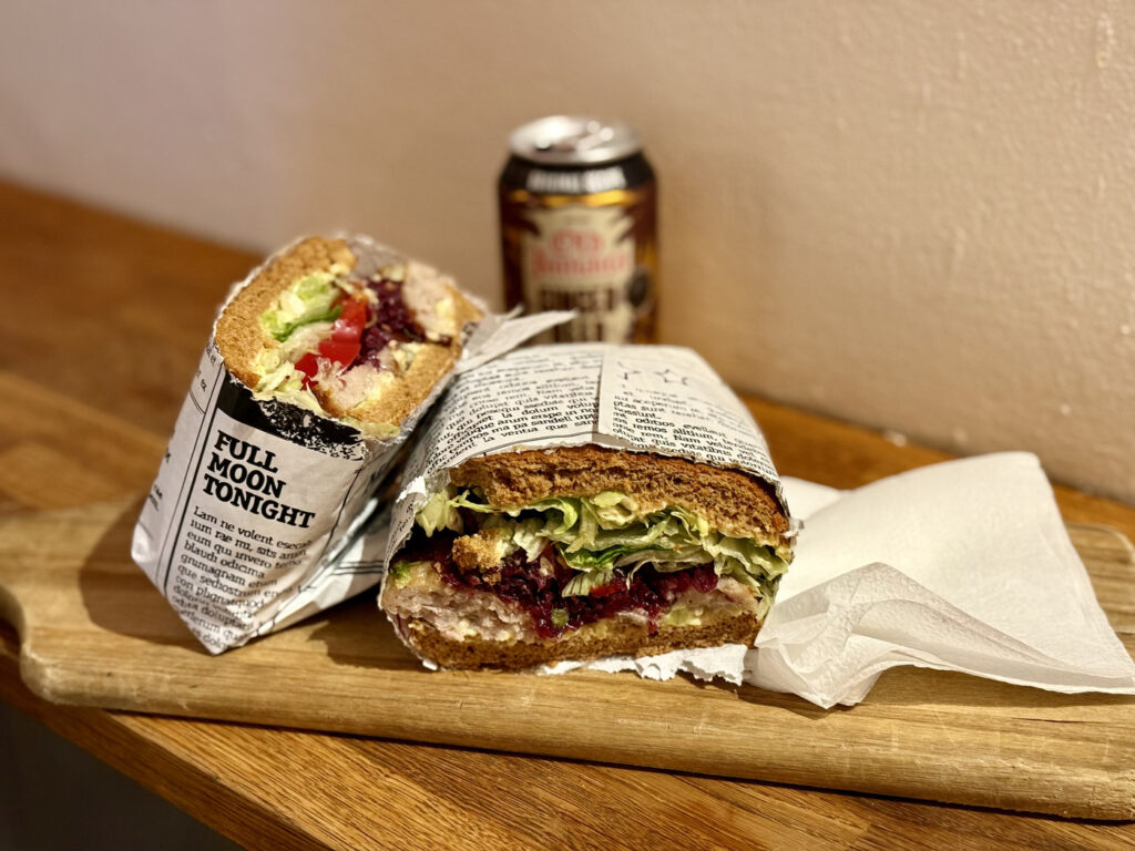 donde comer en copenhague centro barato