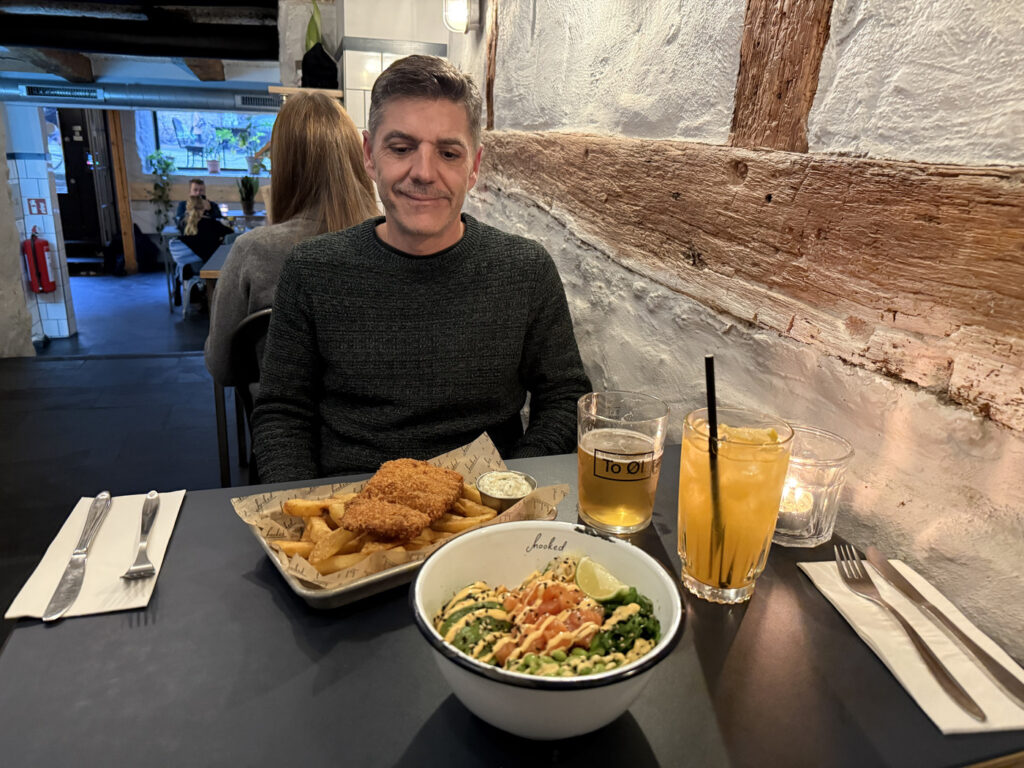 donde comer en copenhague bien y barato