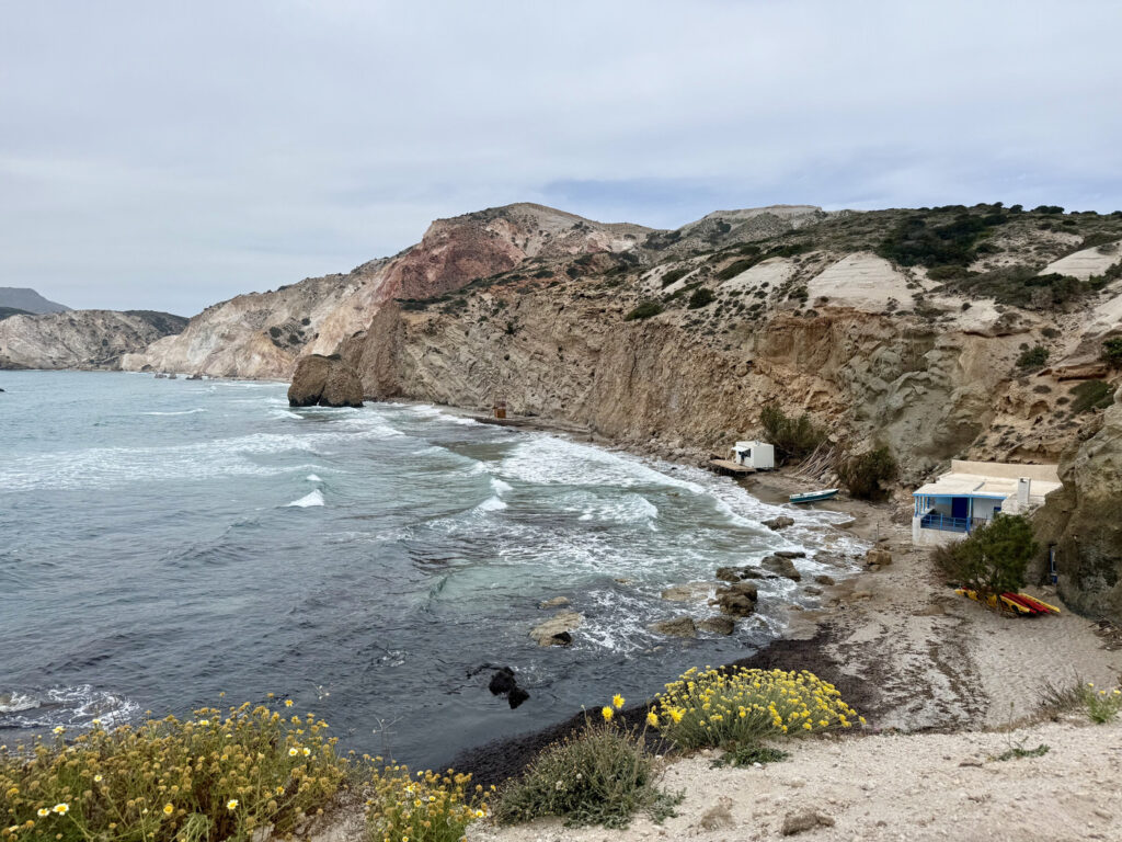 que ver en milos grecia